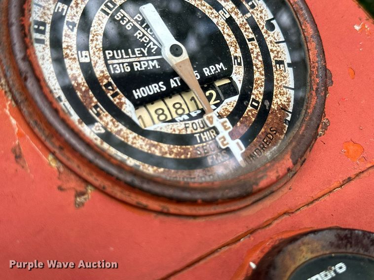 image for item NE9055 Ford 4000  tractor