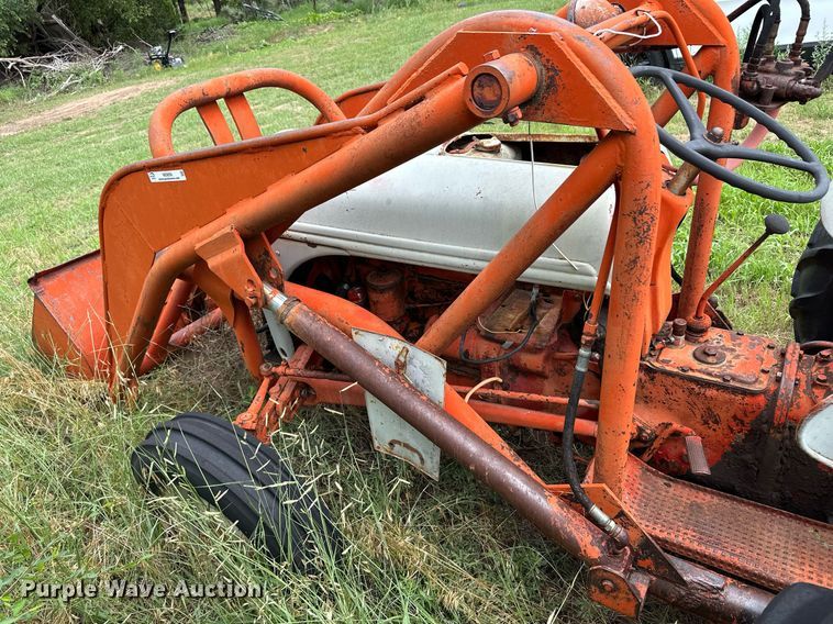 image for item NE9056 1948 Ford 8N  tractor