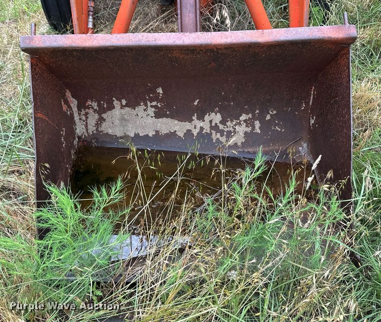 image for item NE9056 1948 Ford 8N  tractor