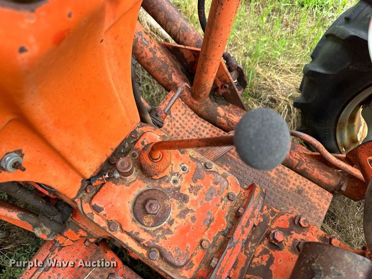 image for item NE9056 1948 Ford 8N  tractor