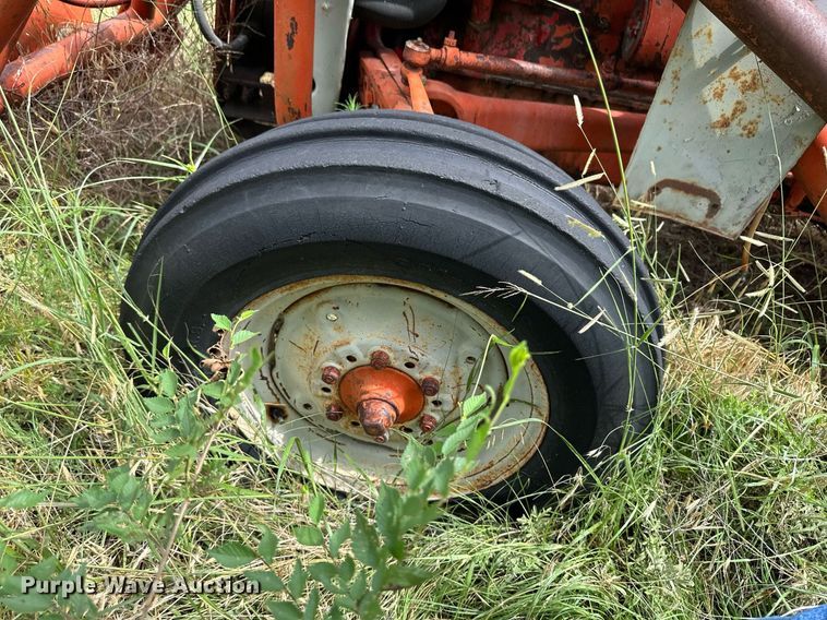 image for item NE9056 1948 Ford 8N  tractor