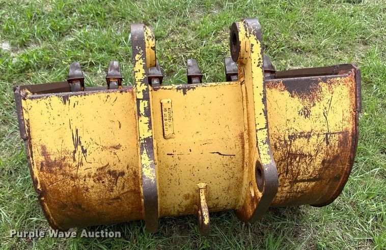 image for item NE9057 Backhoe bucket