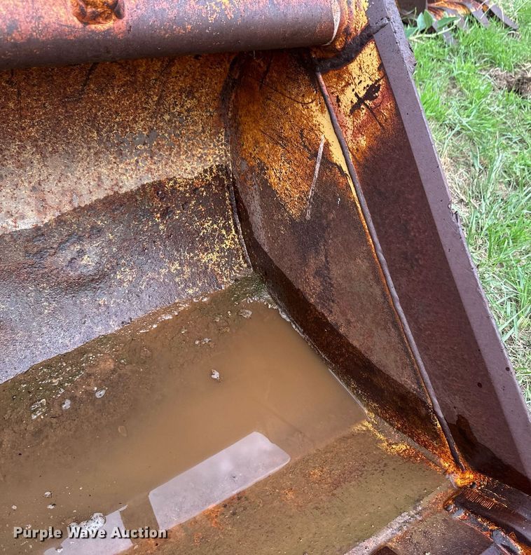 image for item NE9057 Backhoe bucket