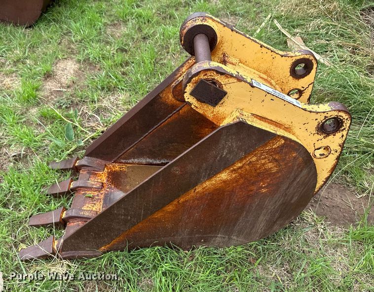 image for item NE9058 Backhoe bucket