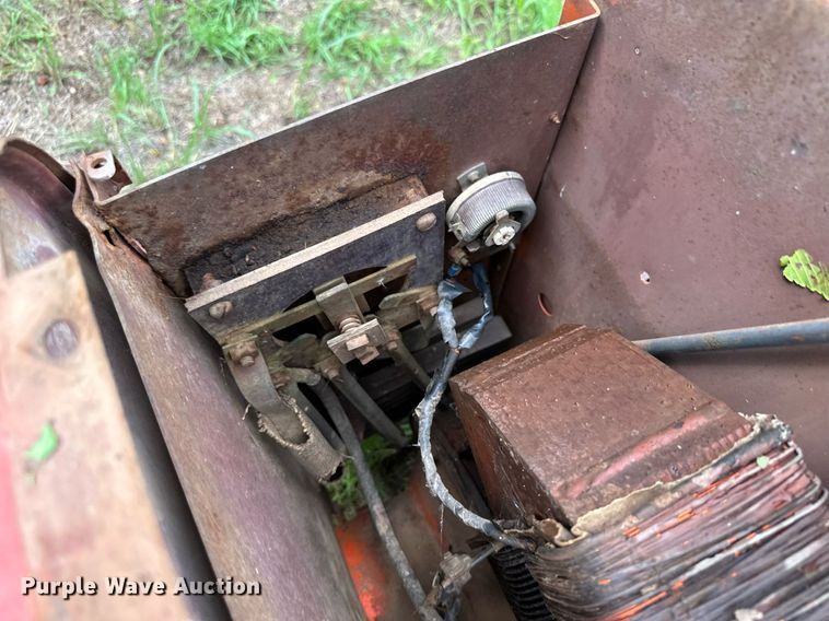 image for item NE9059 Lincoln SA-200  welder