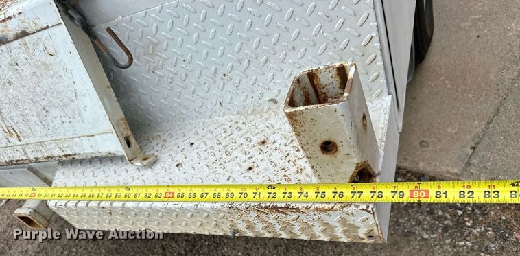 image for item NP9739 2015 Ford F250 Super Duty  SuperCab utility bed pickup truck