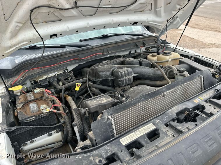 image for item NP9739 2015 Ford F250 Super Duty  SuperCab utility bed pickup truck