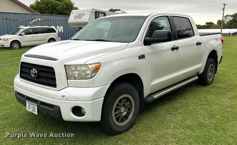 image for item NP9793 2009 Toyota Tundra  CrewMax pickup truck