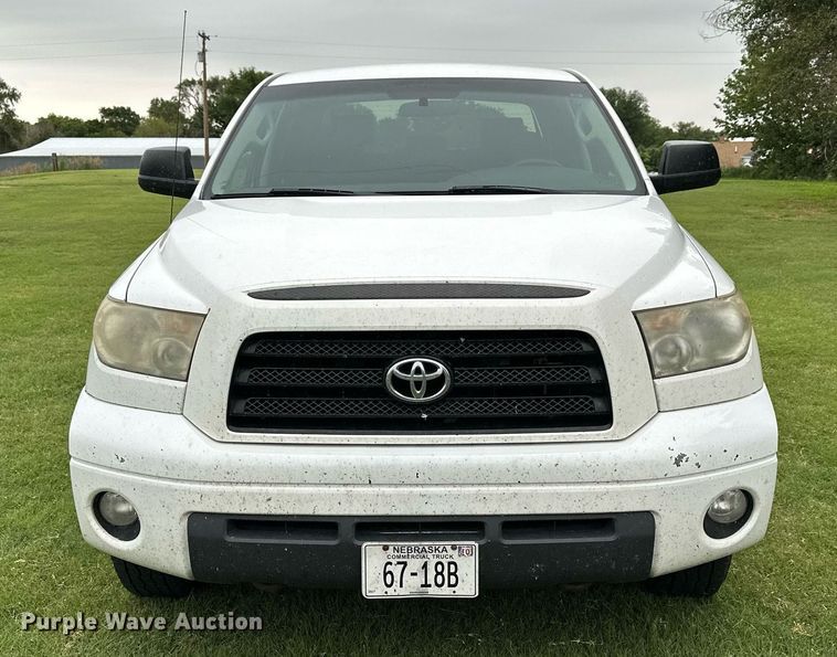 image for item NP9793 2009 Toyota Tundra  CrewMax pickup truck