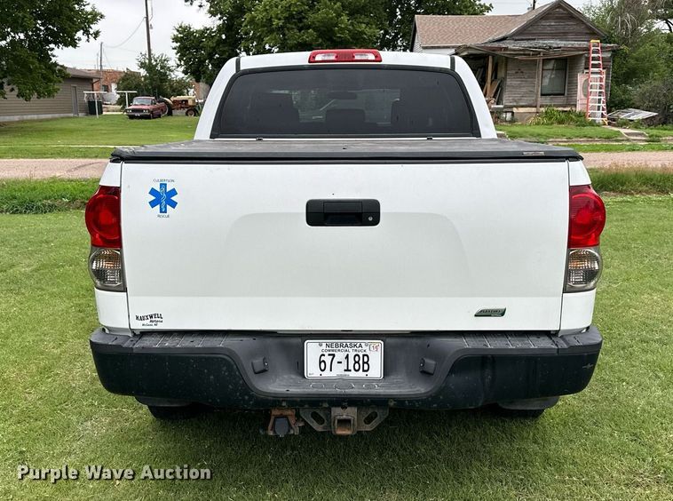 image for item NP9793 2009 Toyota Tundra  CrewMax pickup truck