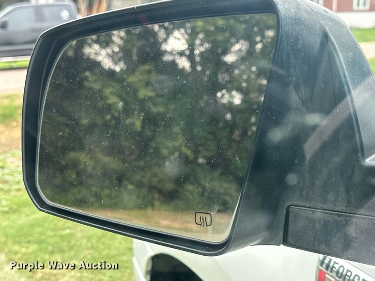 image for item NP9793 2009 Toyota Tundra  CrewMax pickup truck