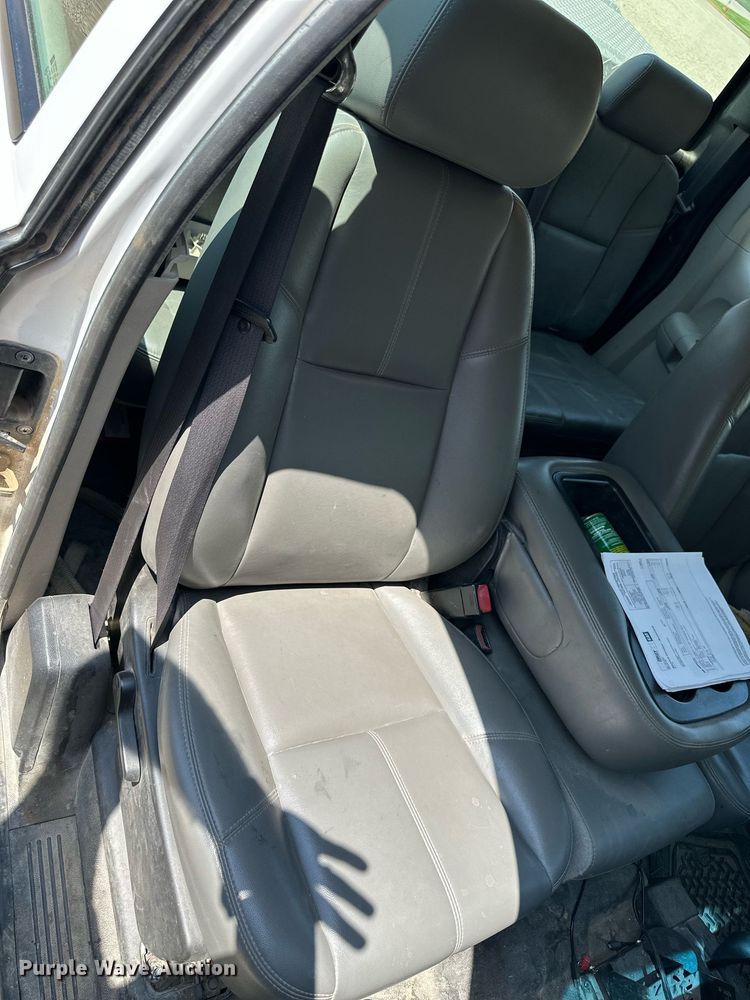 image for item NP9832 2010 Chevrolet Silverado 1500  Ext. Cab pickup truck