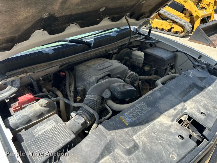 image for item NP9832 2010 Chevrolet Silverado 1500  Ext. Cab pickup truck