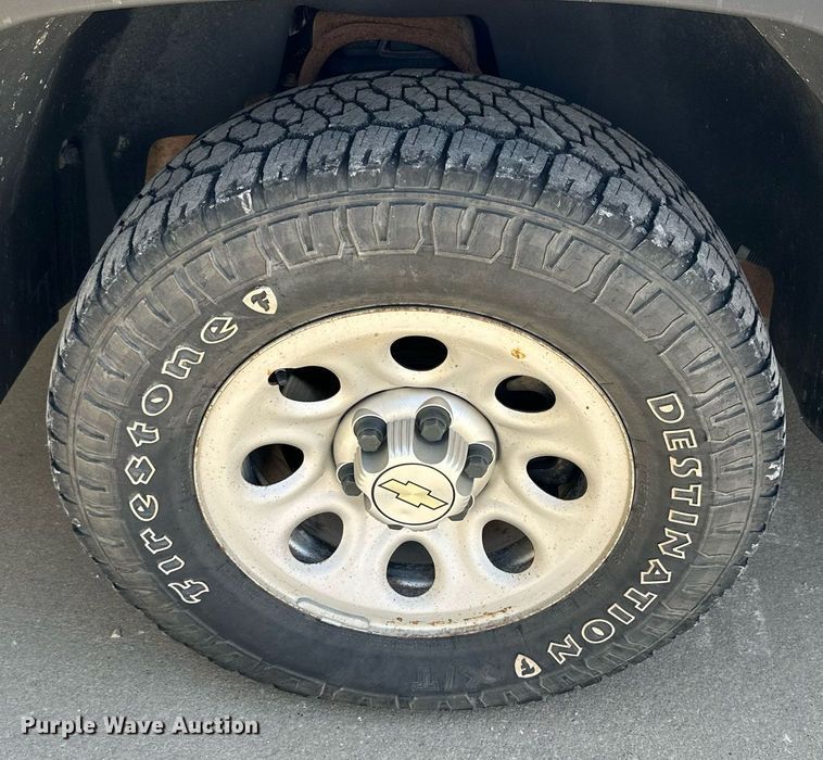 image for item NP9832 2010 Chevrolet Silverado 1500  Ext. Cab pickup truck