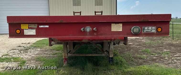 image for item NP9837 2006 Viking Trailers VFD46R16F35T  drop deck equipment trailer