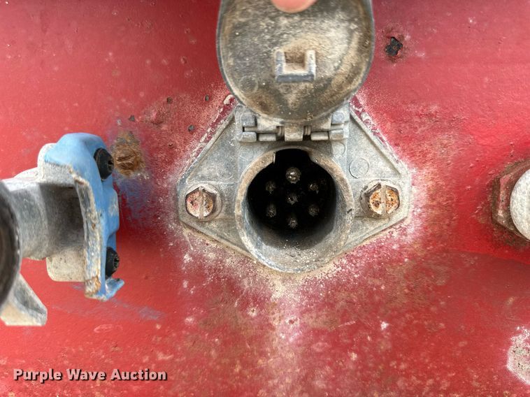 image for item NP9837 2006 Viking Trailers VFD46R16F35T  drop deck equipment trailer