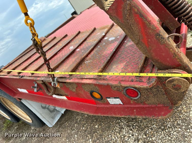 image for item NP9837 2006 Viking Trailers VFD46R16F35T  drop deck equipment trailer