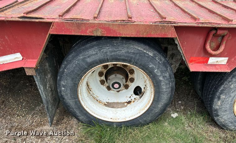 image for item NP9837 2006 Viking Trailers VFD46R16F35T  drop deck equipment trailer