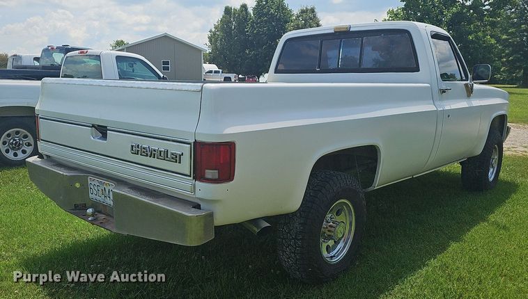 image for item NT9701 Chevrolet K20  pickup truck