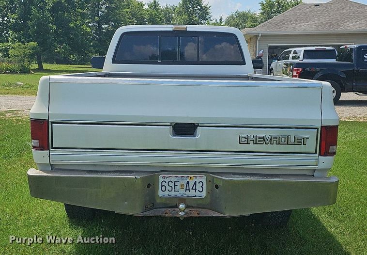 image for item NT9701 Chevrolet K20  pickup truck