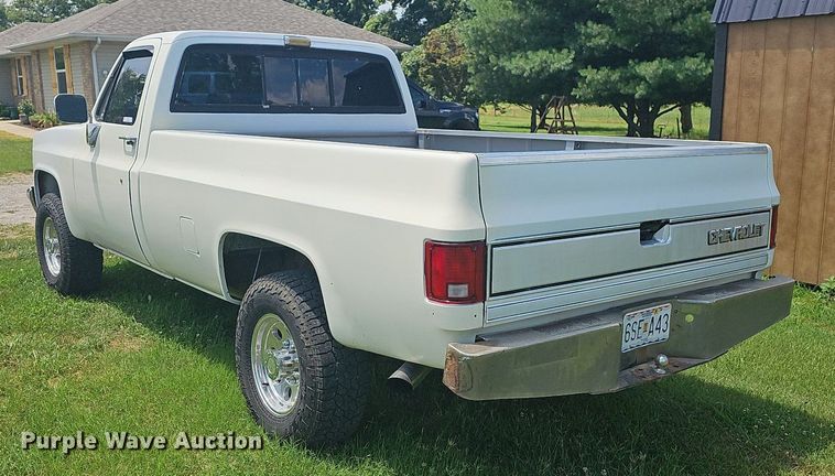 image for item NT9701 Chevrolet K20  pickup truck