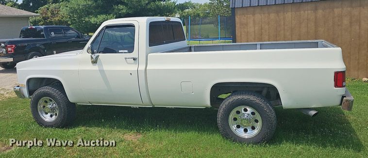 image for item NT9701 Chevrolet K20  pickup truck