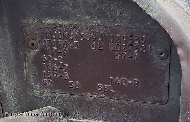 image for item NT9703 1988 Jeep Grand Wagoneer  SUV