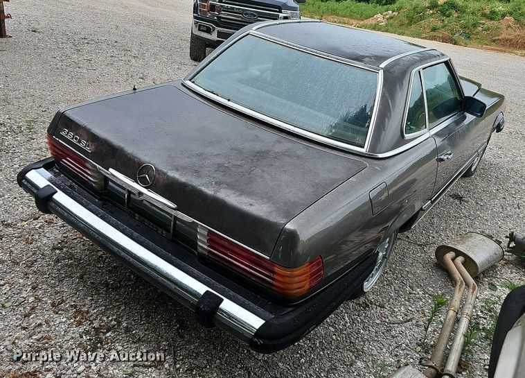 image for item NT9704 1984 Mercedes Benz 380SL