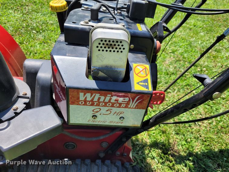 image for item NX9637 White Outdoor 955T  snow blower