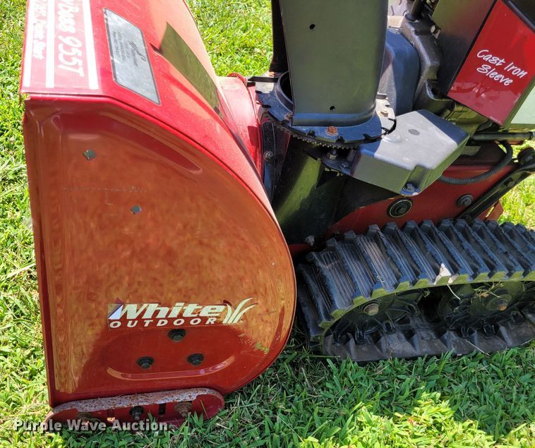 image for item NX9637 White Outdoor 955T  snow blower