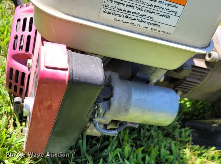 image for item NX9640 (2) Honda GX160 gas engines