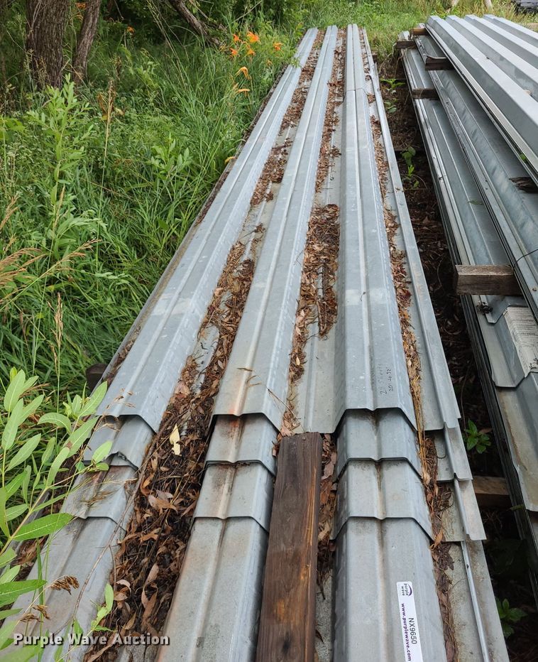 image for item NX9650 Approximately 28 concrete decking sheets