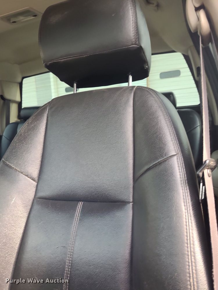 image for item NX9663 2011 GMC Sierra 2500HD  Crew Cab pickup truck