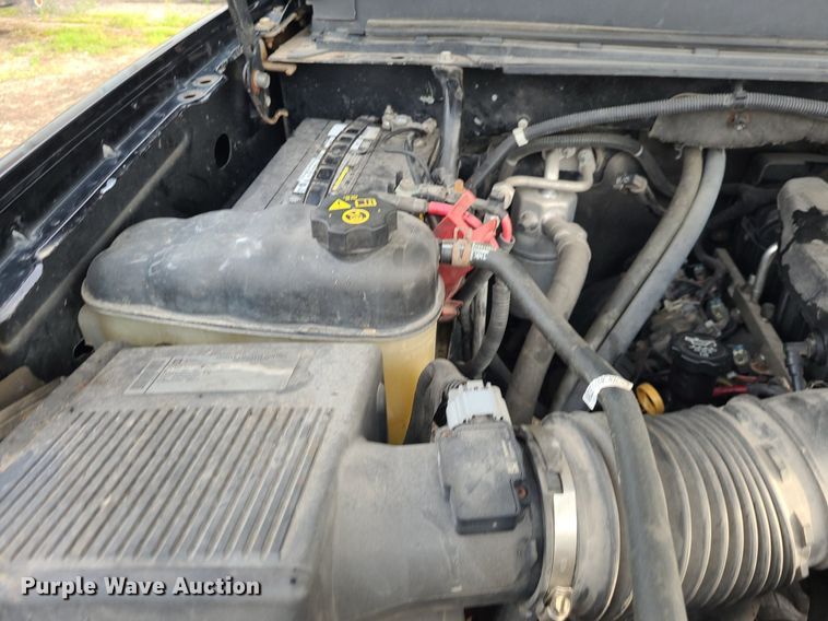 image for item NX9663 2011 GMC Sierra 2500HD  Crew Cab pickup truck