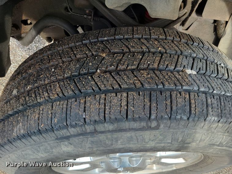 image for item NX9663 2011 GMC Sierra 2500HD  Crew Cab pickup truck