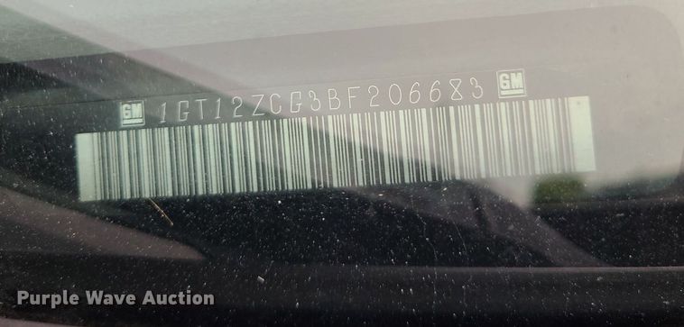 image for item NX9663 2011 GMC Sierra 2500HD  Crew Cab pickup truck