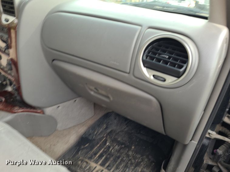 image for item NX9664 2006 GMC Envoy  SUV