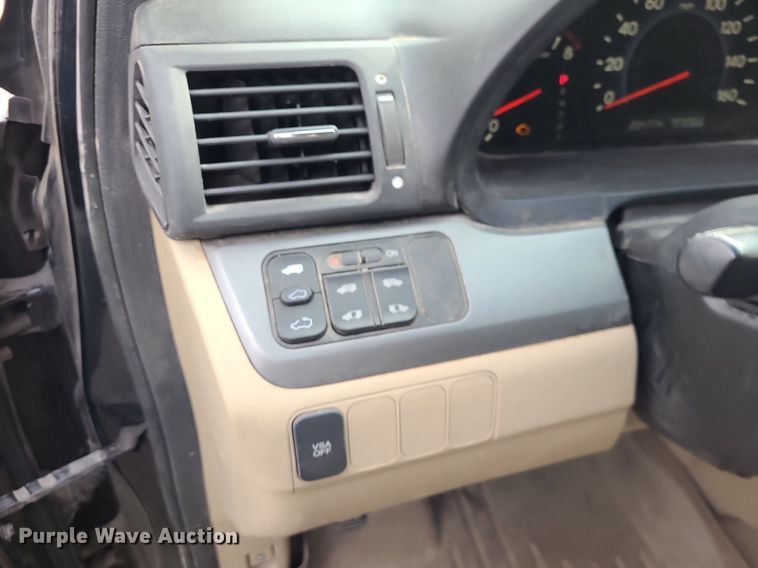 image for item NX9665 2007 Honda Odyssey  van