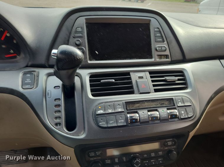 image for item NX9665 2007 Honda Odyssey  van