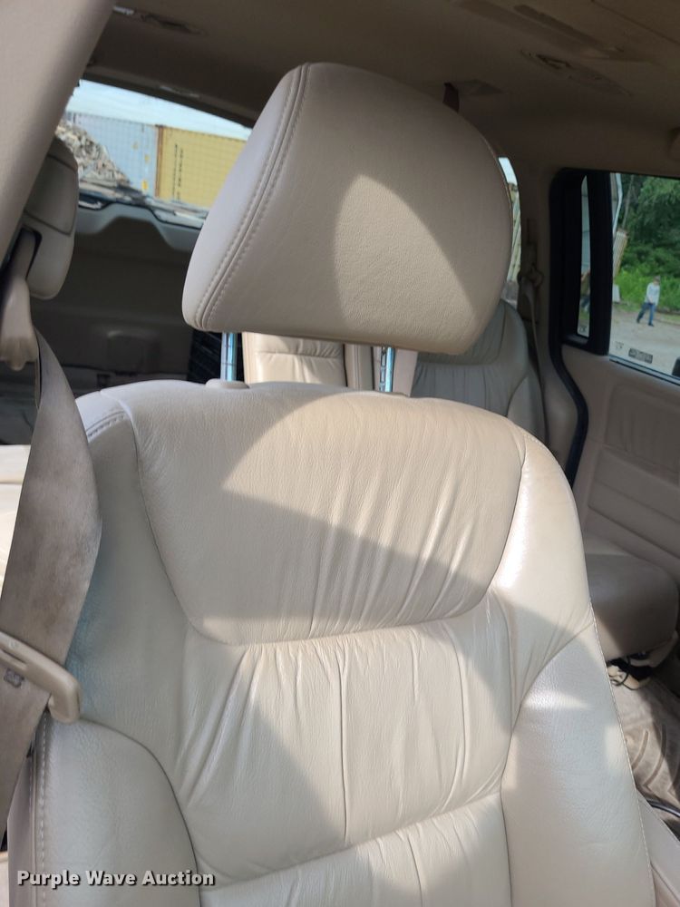 image for item NX9665 2007 Honda Odyssey  van