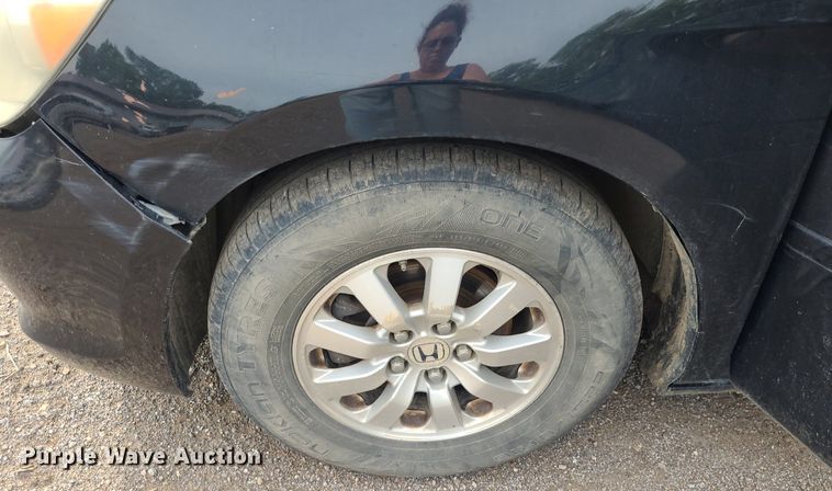 image for item NX9665 2007 Honda Odyssey  van