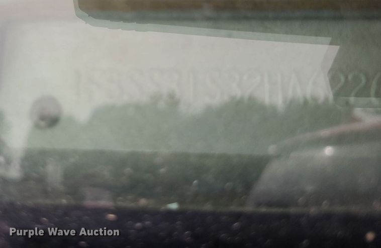 image for item NX9666 2002 Ford E350 Super Duty XL  van