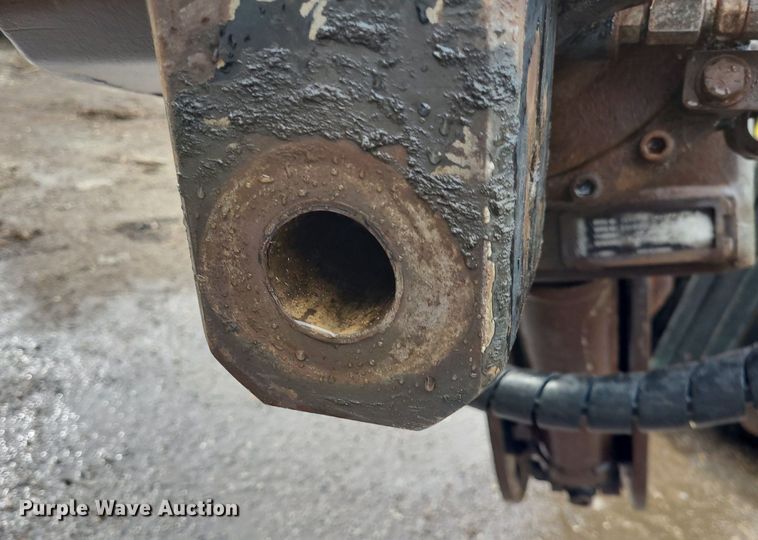 image for item NX9668 Rotobec 4642-B-CA2SP2-F5-A  log grapple