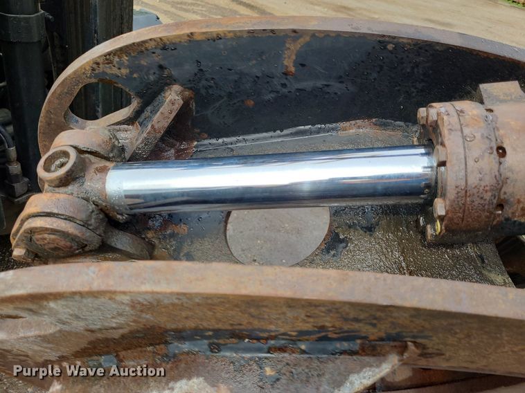 image for item NX9668 Rotobec 4642-B-CA2SP2-F5-A  log grapple