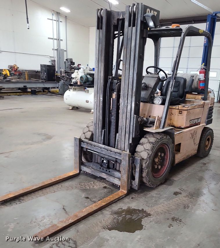 image for item NX9669 Caterpillar V50E  forklift