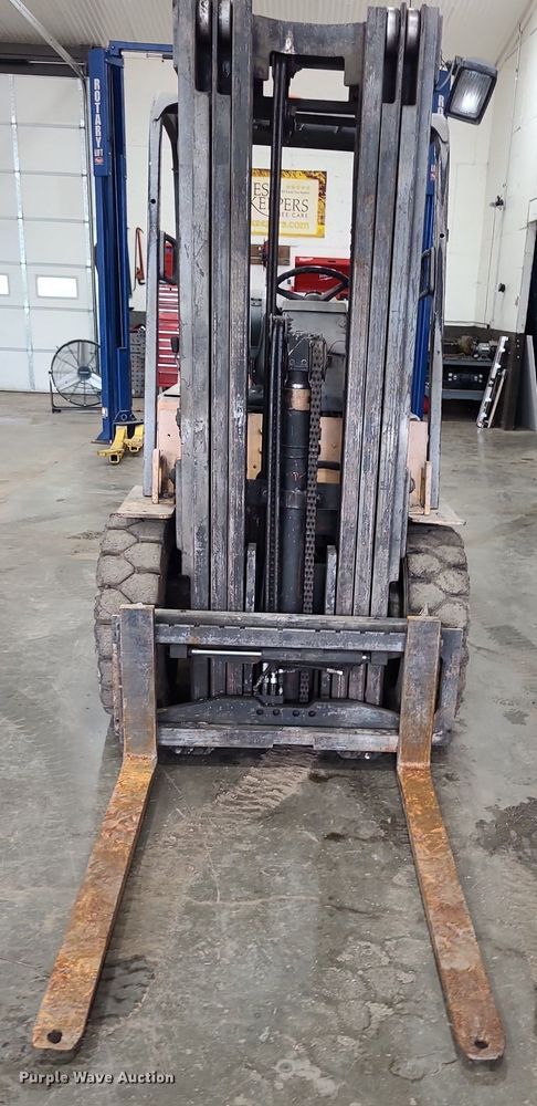 image for item NX9669 Caterpillar V50E  forklift