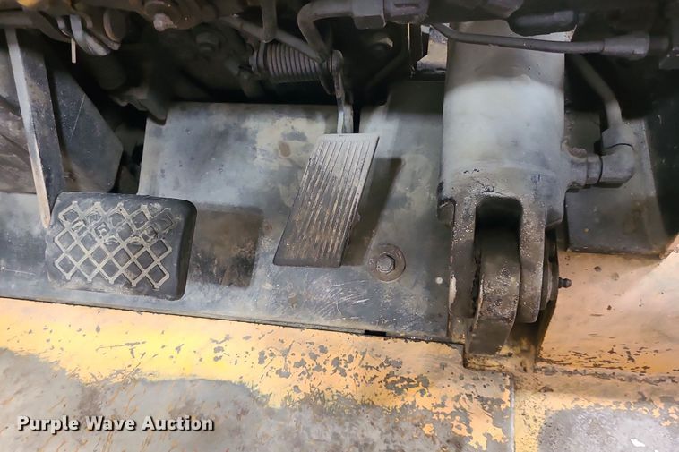 image for item NX9669 Caterpillar V50E  forklift