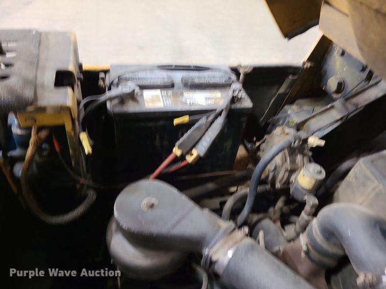 image for item NX9669 Caterpillar V50E  forklift