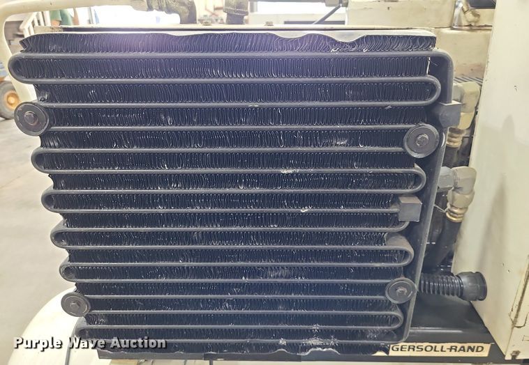 image for item NX9670 1985 Ingersoll Rand U15HSP  air compressor