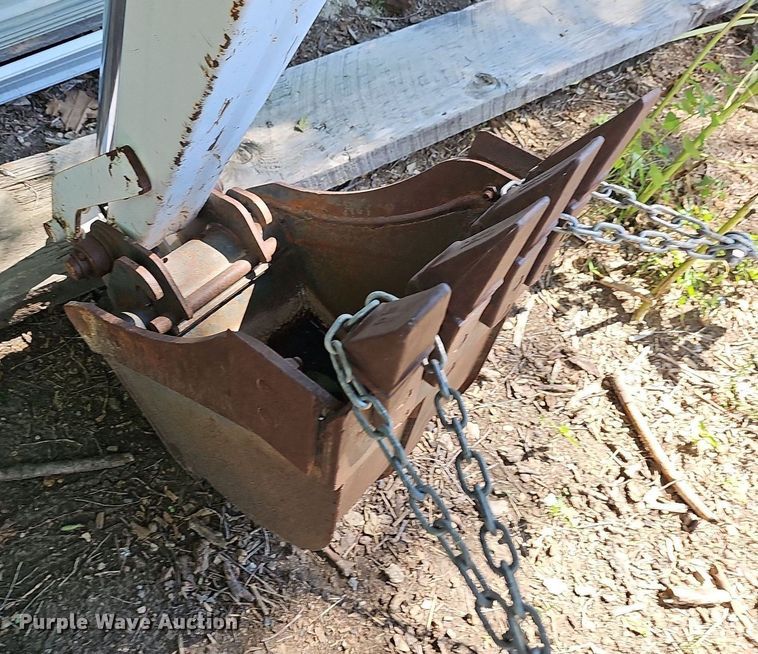 image for item NX9683 Bobcat 709FDS  skid steer backhoe